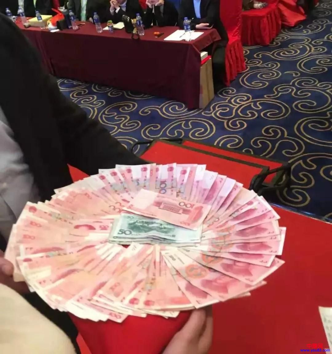 （991期）大神教你抖音涨粉：从0打造爆款抖音，从月薪5000到月入10万，我只用了6个月